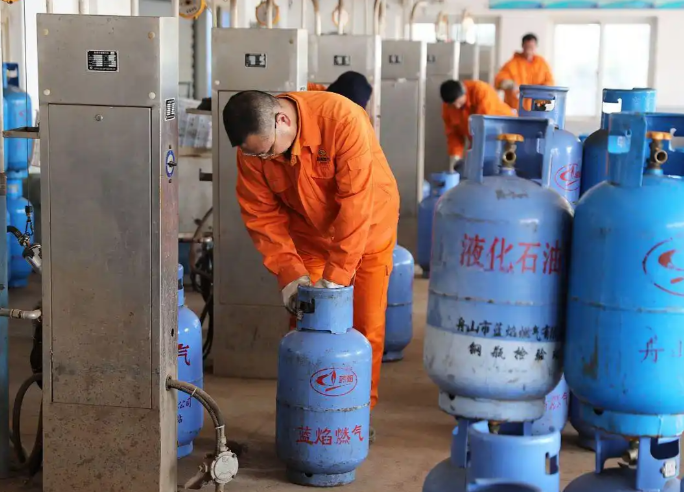 菏泽气瓶充装许可证代办、菏泽气瓶充装许可证、菏泽气瓶充装许可证办理